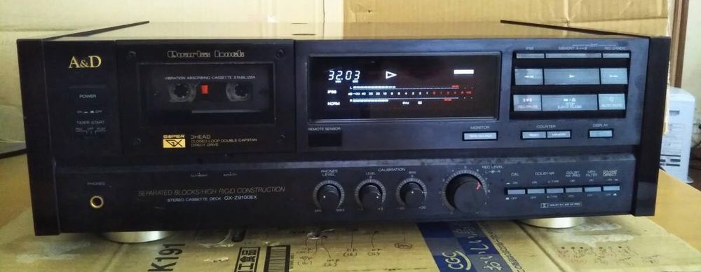 Касетна дека A&D GX-Z9100EX (Akai)