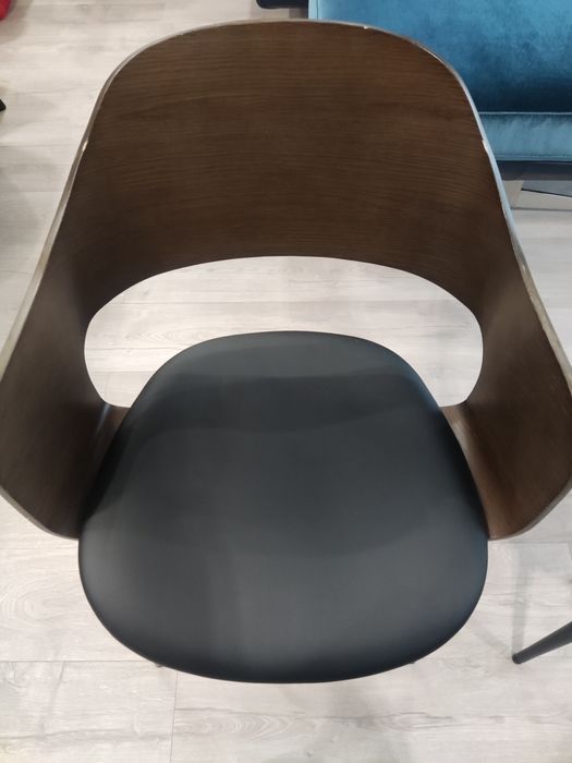 Sprzedam krzesła do jadalni JYSK HVIDOVRE