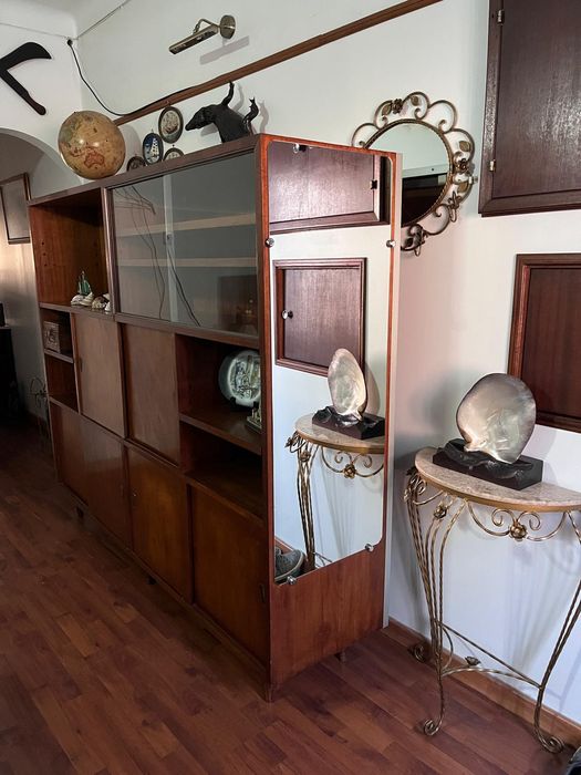 Móvel expositor antigo