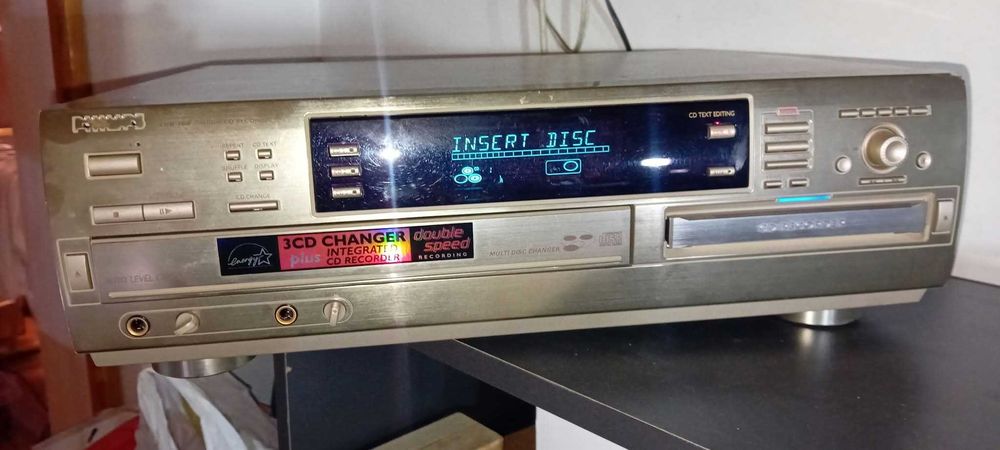 Gravador de CDs Philips CDR 786