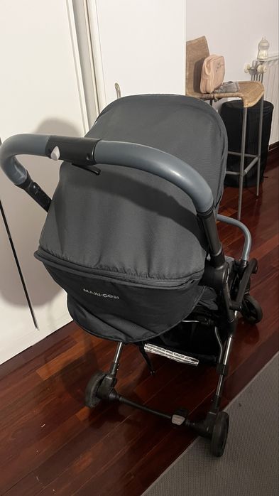 Carrinho de passeio maxi cosi perfeito estado