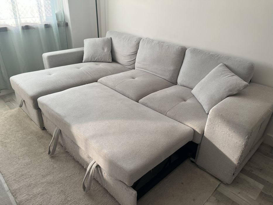 Sofá cama com chaise longue