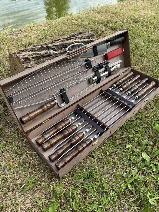 Подарунок на день народження — набір шампурів у кейсі