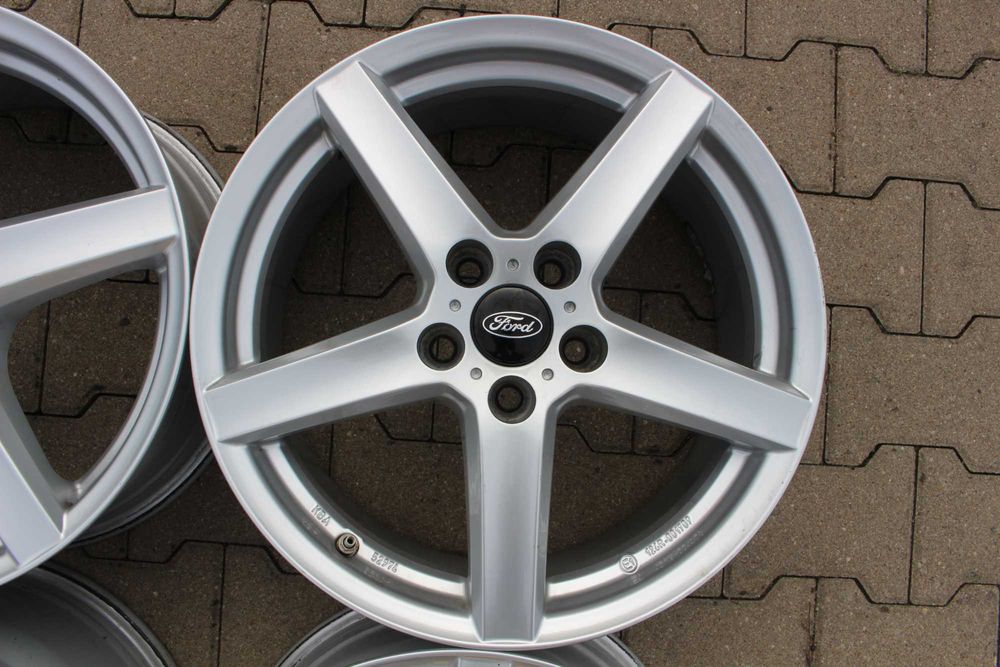 Felgi aluminiowe 17" Ford Kuga Galaxy Mondeo Volvo S60 S80 V40 V60 V70