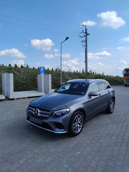 Mercedes-Benz GLC Mercedes-Benz GLC.