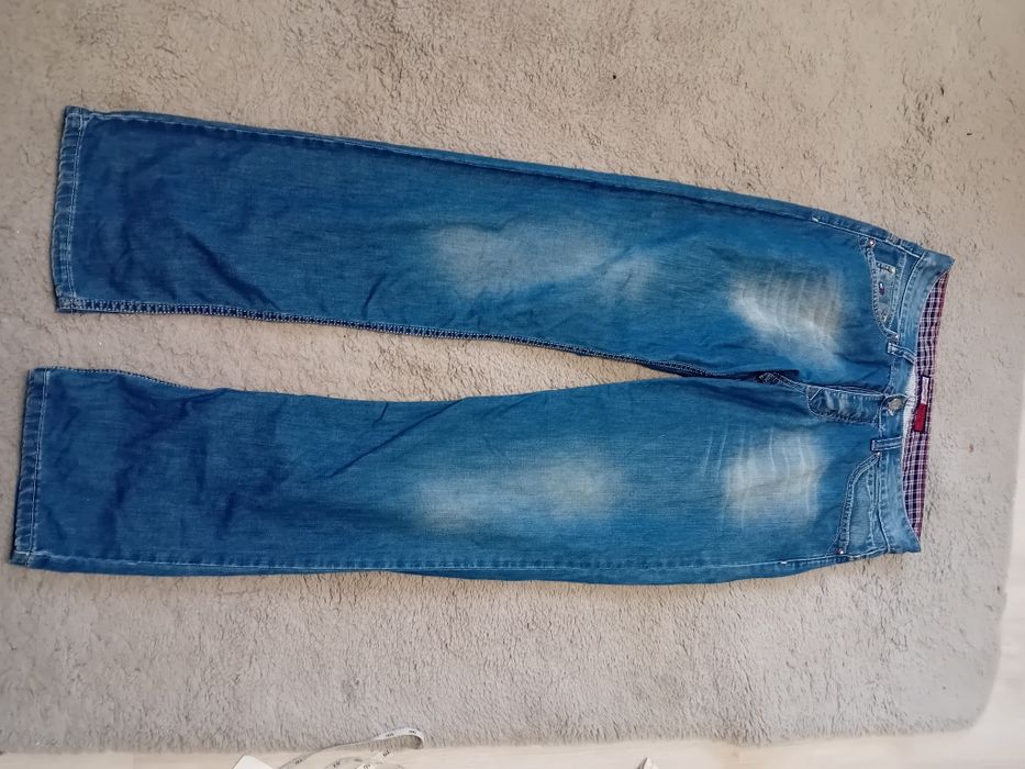 #Tommy Hilfiger spodnie jeansowe niebieskie