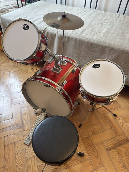 Bateria Tribal para criança (com banco)