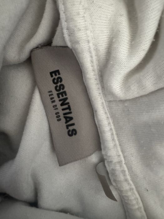 Кофта essentials