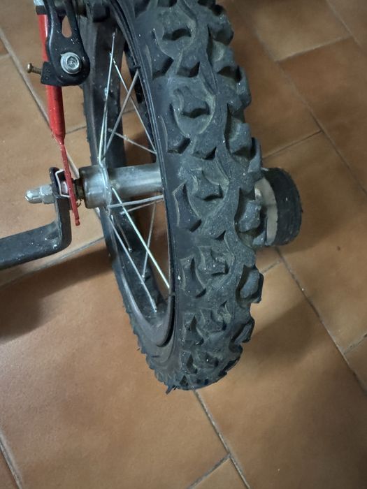 Bicicleta de criança roda 14