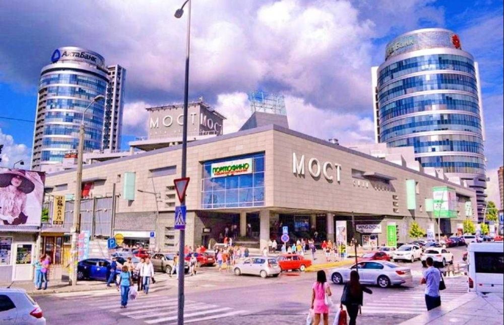 Квартира погодинно, подобово  Мост сити