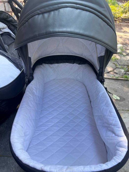 Коляска дитяча Genua 2 в 1