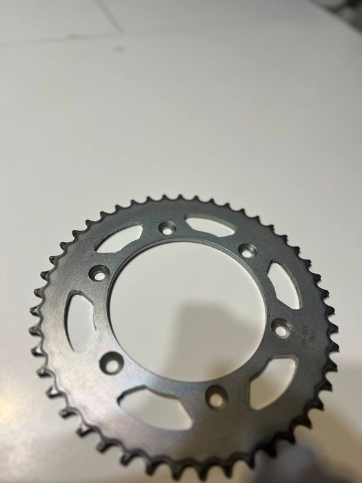 Задня зірка на Кові адванс 250 520*46