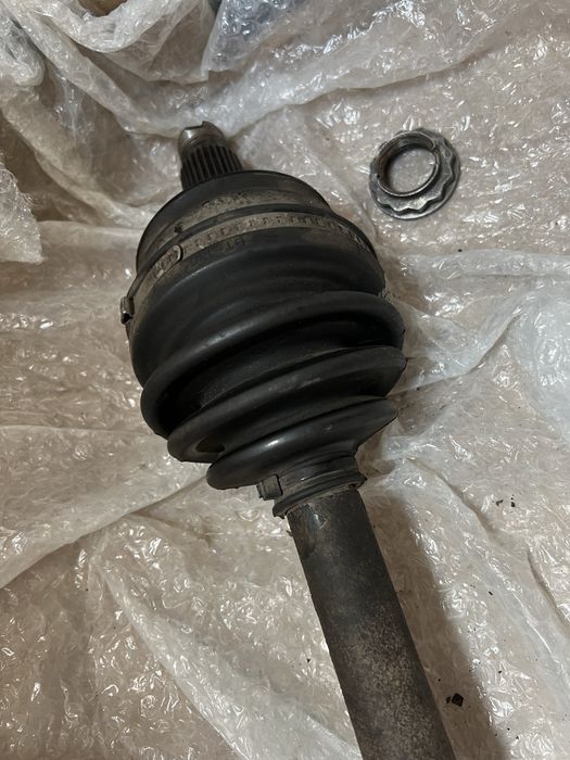 Привод bmw e53 правый передний