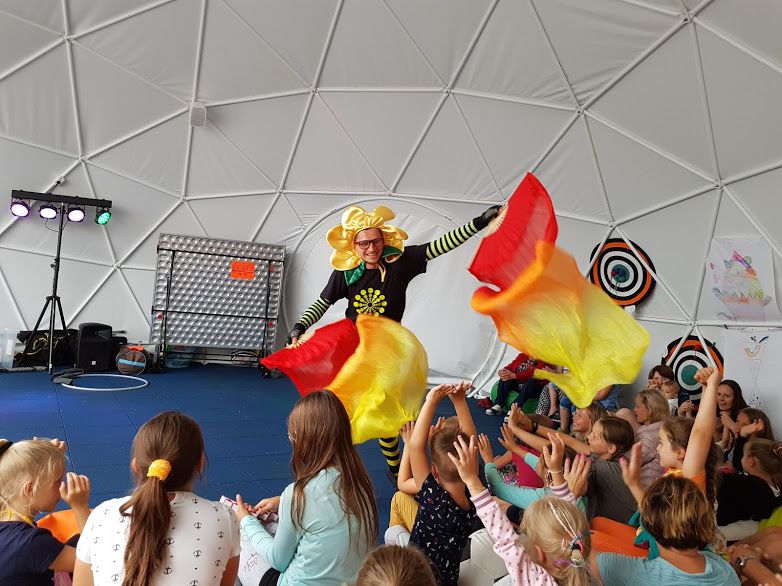 Animacja Mikołajki ANIMATOR Urodziny FESTYN Karnawał Komunia Bańki