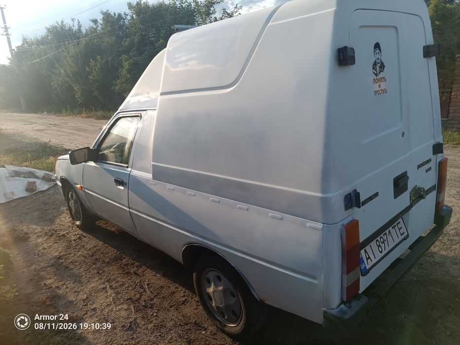 Таврія пікап заз 110558-44