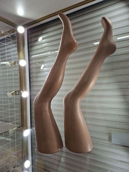 Манекен для одягу