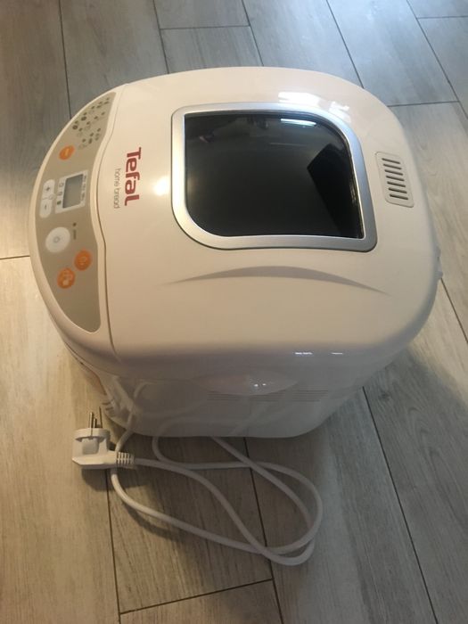 Wypiekacz do chleba Tefal home bread