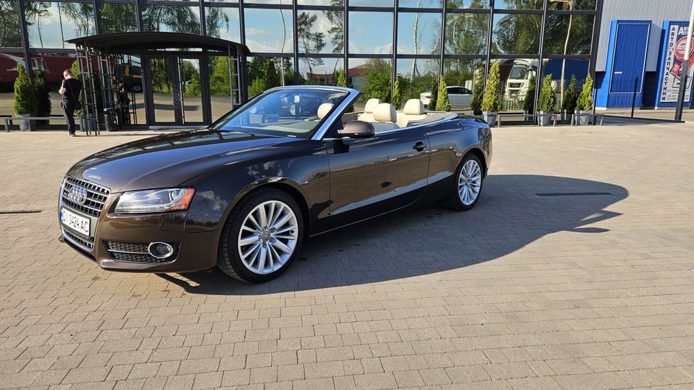 Ауді А5 quattro cabrio