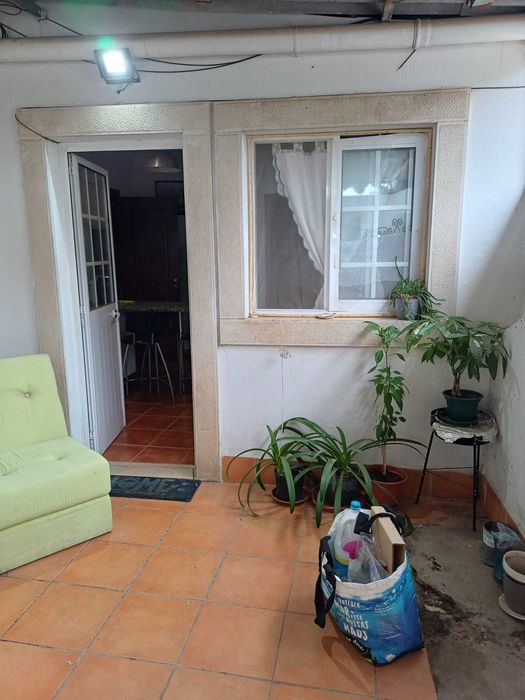 Moradia T6+6 + terraço - Lote 260m2 | Rendimento - Excelente investimento