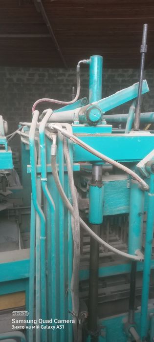 Вібропрес для виготовлення Шлакоблоків Напівавтомат.