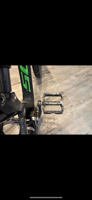 Scott genius 710 carbon size L