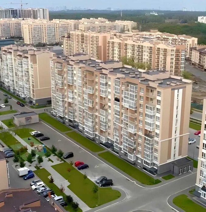 2к 58,5м Кришталеві Джерала в зеленому районі Києва