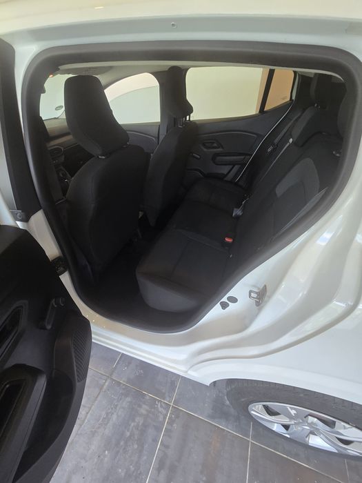 Dacia Sandero — fotografia 8