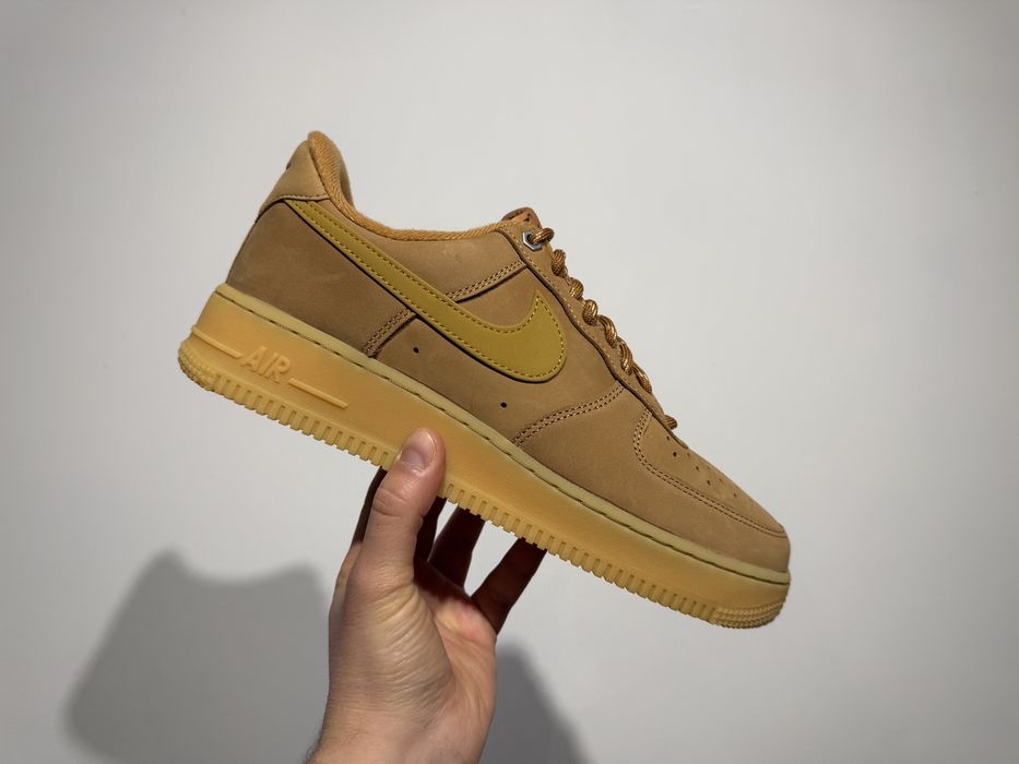 Кросівки чоловічі Nike Air Force 1 Brown CJ9179-200
