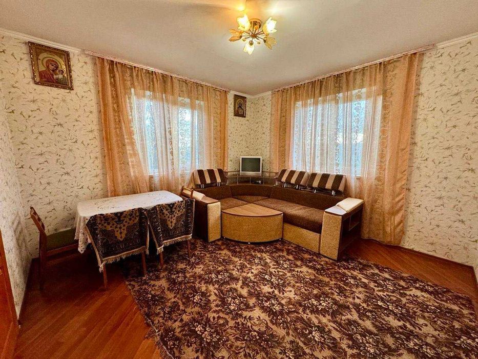 будинок з чудовою локацією Старі Кривотулипід сертифікат