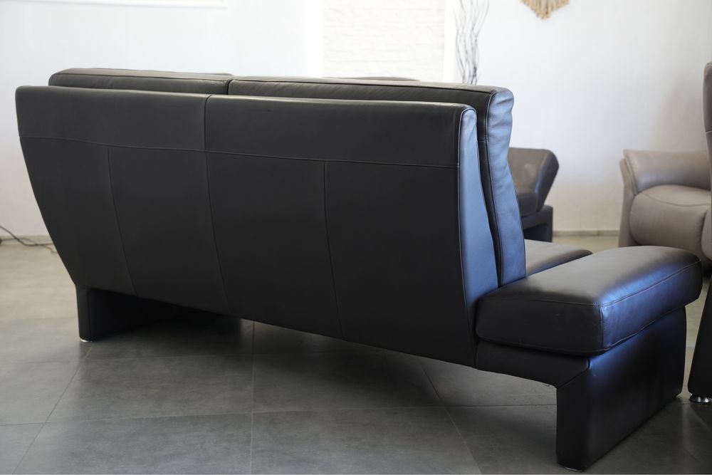 Nowoczesny narożnik z naturalnej skóry