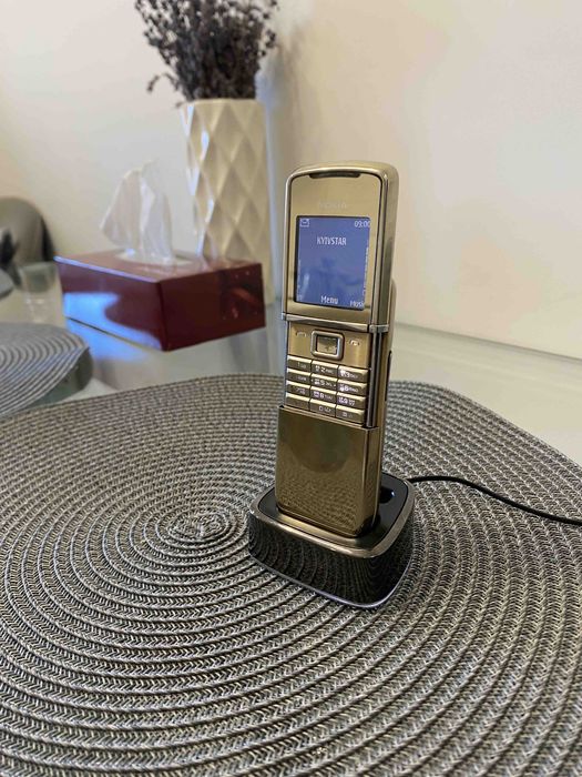 Nokia 8800  сіроко sirroco