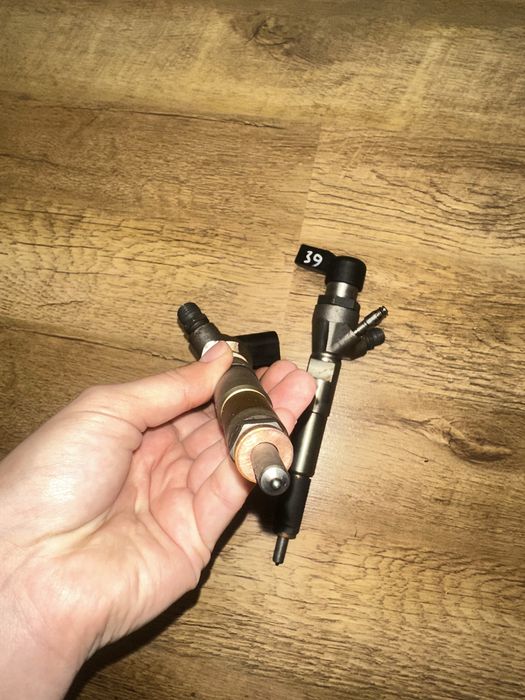 Форсунки на megane 3 1.5 dci  166006212R