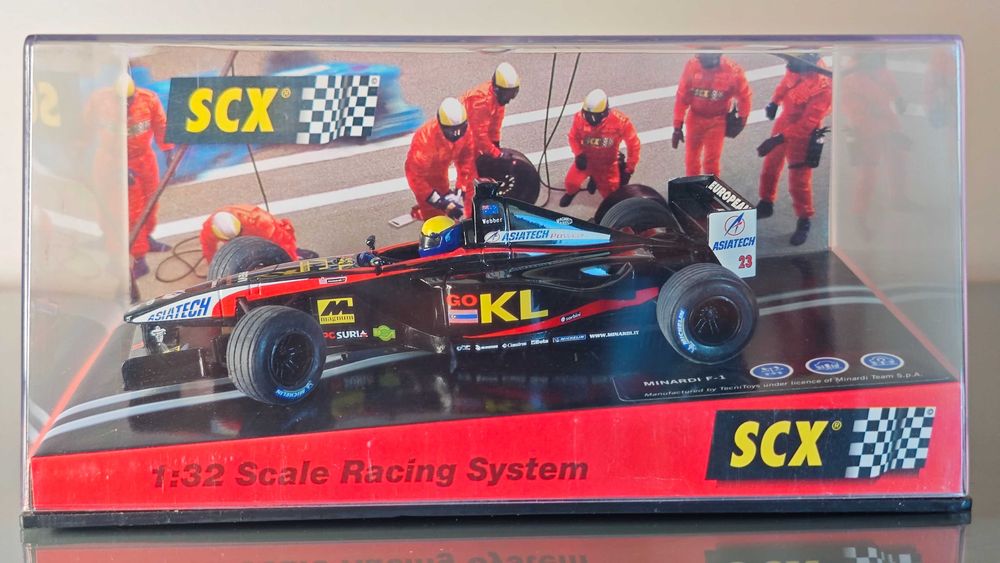 Slot Car Scalextric/SCX Ref. 61070 – Minardi F1 PS02 – Novo em Caixa