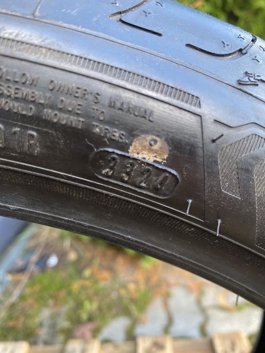 Goodyear Assurance Comforttred 225/40r19 93V