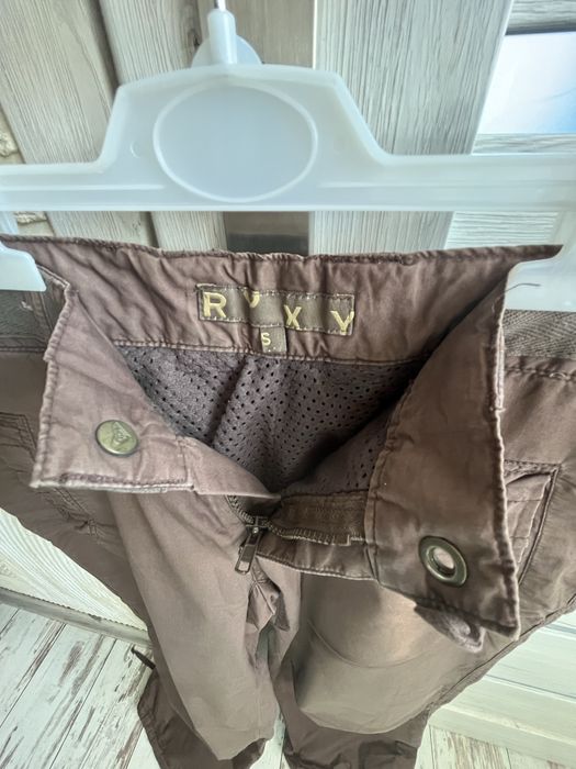 Spodnie hip-hop Roxy S, Freestyle