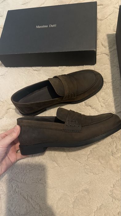 Лофери Massimo Dutti
