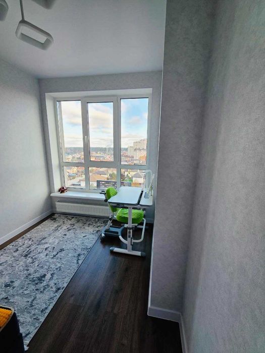 ЖК Гранд Бурже! Квартира з новим ремонтом!