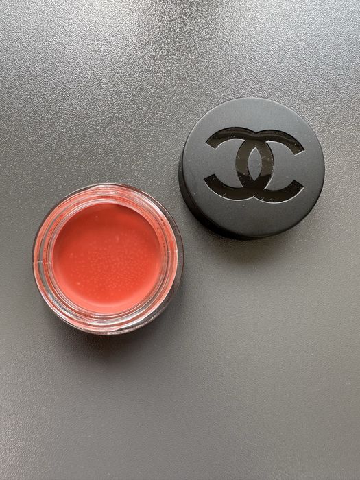 Chanel balsam do ust i policzkow.