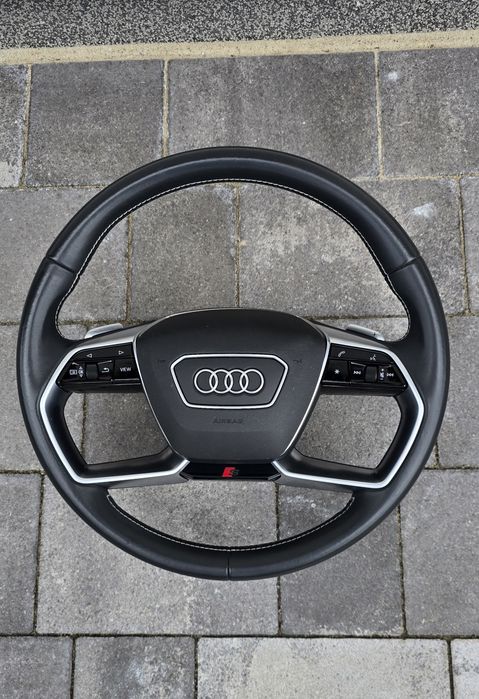 Руль Audi Etron з підігрівом