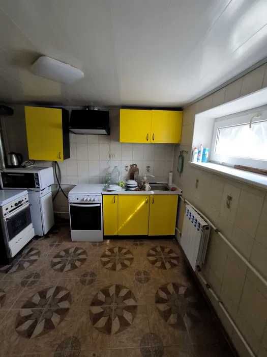 Продам будинок с.Горбовичі.Підвал,газ,сад,альтанка,гараж