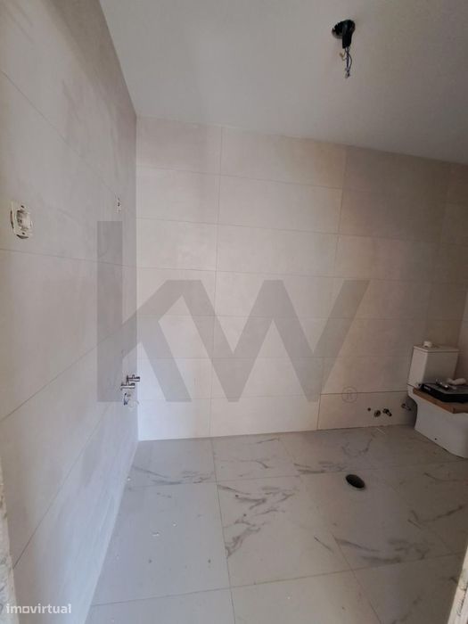 Apartamento T1 no Estremão
