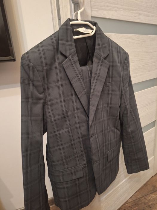 Garnitur męski elegancki