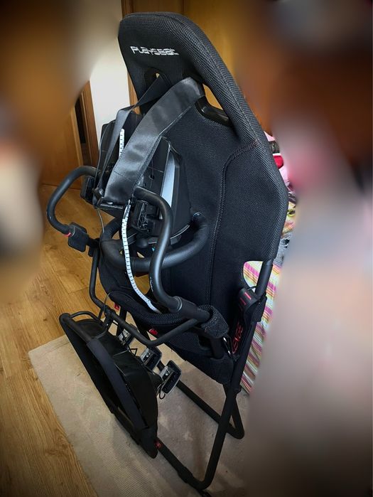 Volante Logitech G29 e pedais + PlaySeat Recolhível