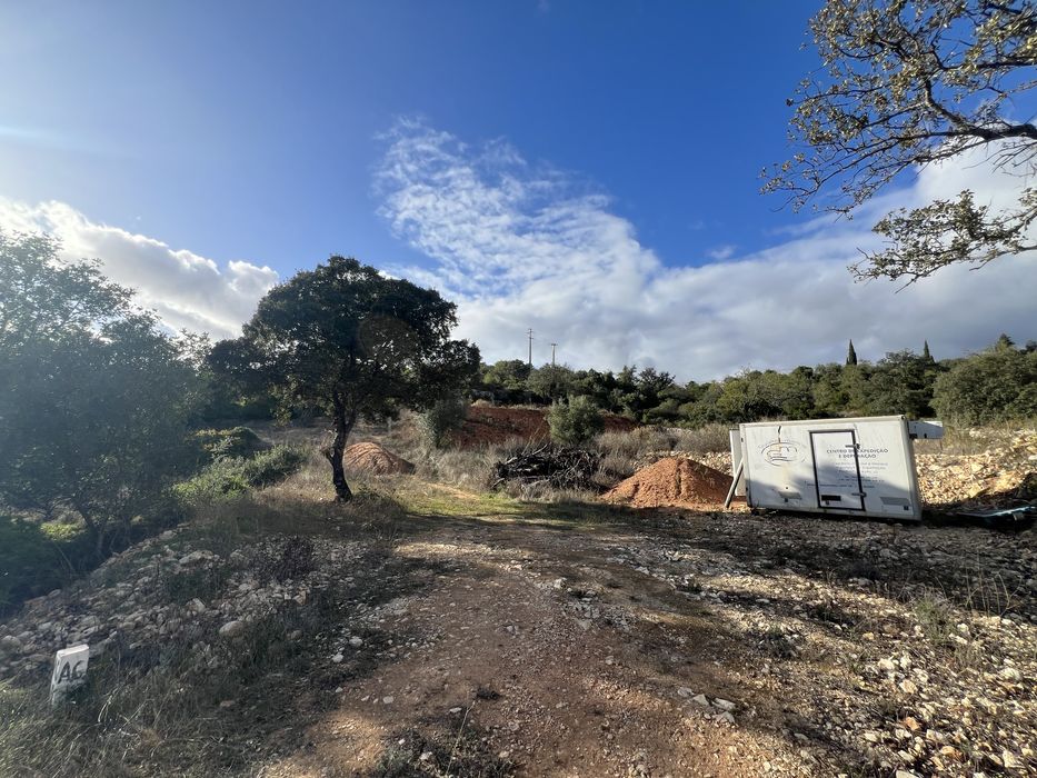 Terreno com luz | Loulé - Poço Geraldo