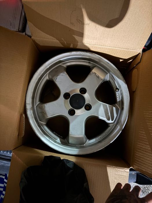 Jantes ( 4x100 / r15 / 7.5” / et29  )