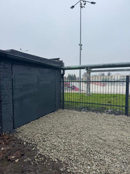 Sprzedam garaż Turek Żwirki i Wigury Prąd Bezczynszowy Księga W