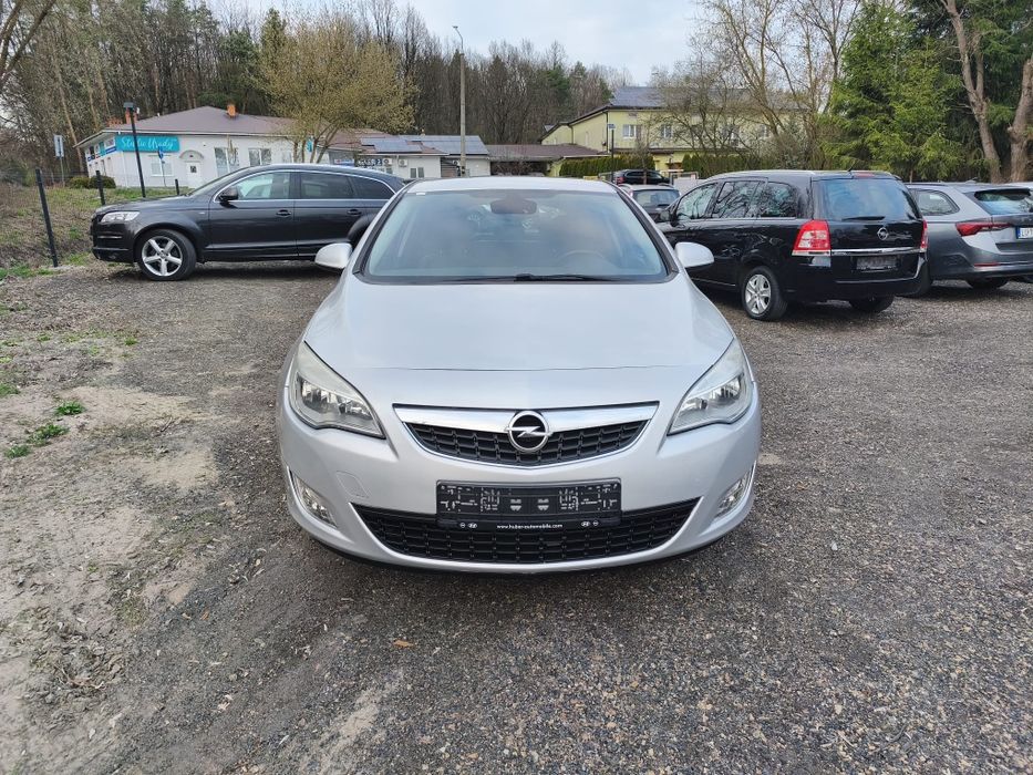 Opel Astra J 1.4 turbo 140km*Alu*klima*skóra*