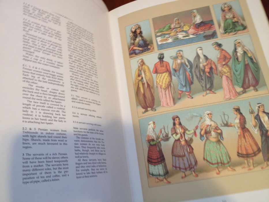 Albert Racinet - The Historical Encyclopedia of Costume