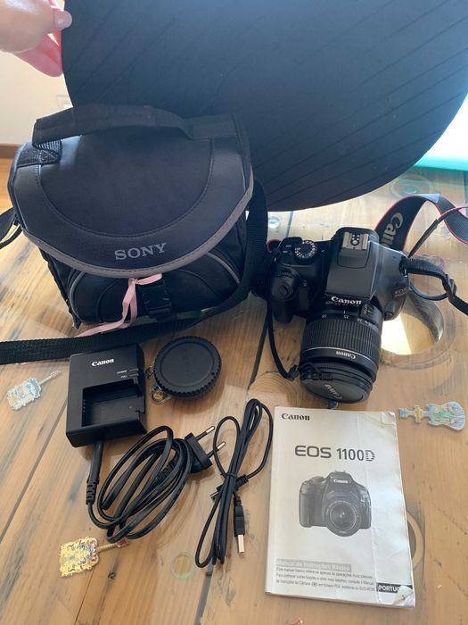 EOS 1100 D Camera64586293262978121