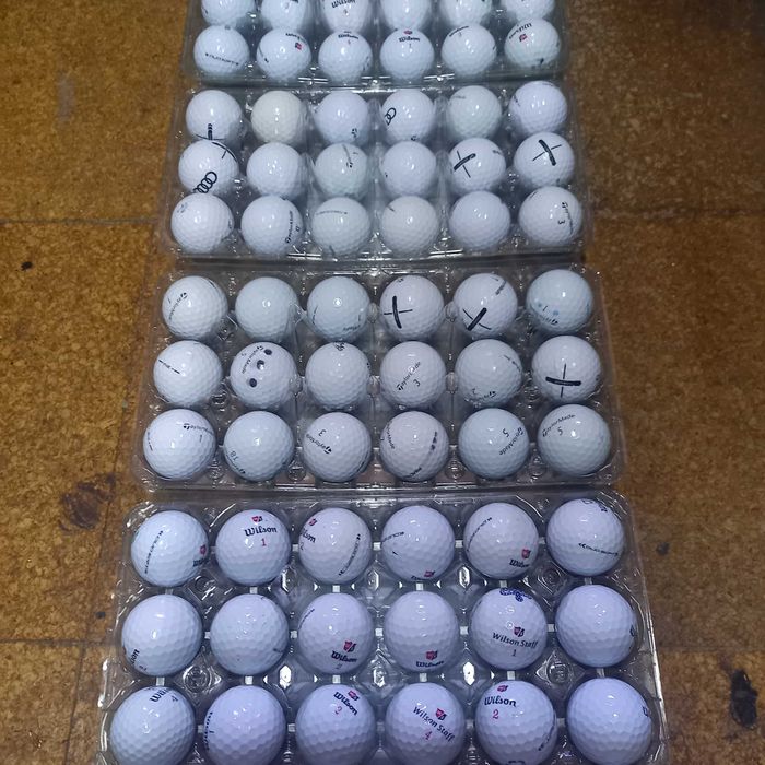 Vendo Bolas de Golfe usadas de muita qualidade.